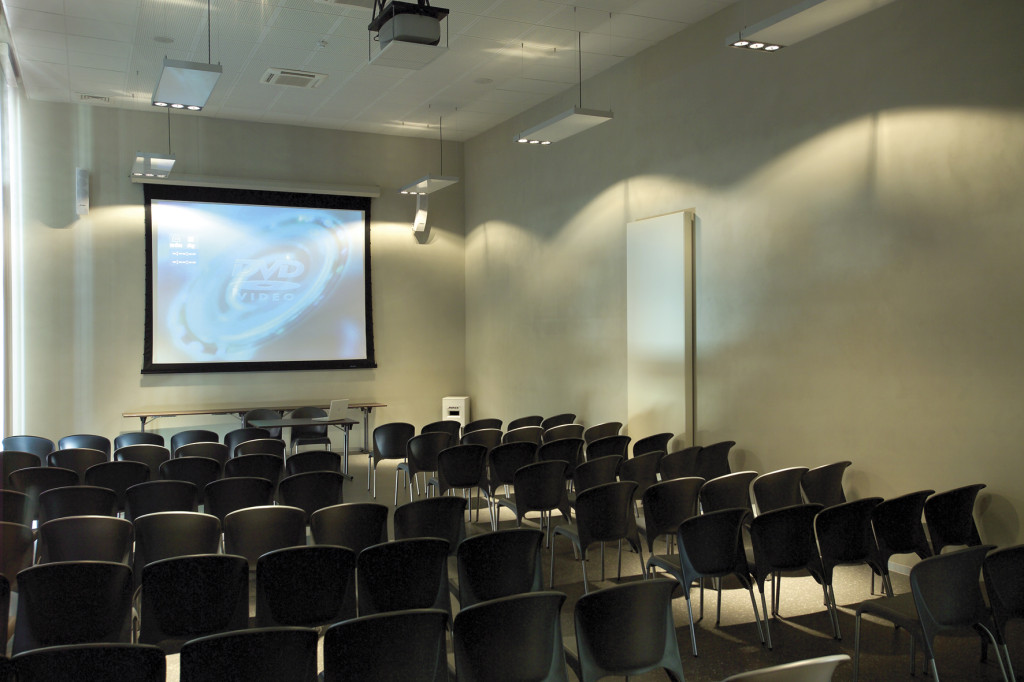 Paarse projectiezaal