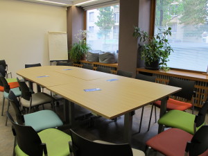 03102014_chambery maison des adolescents empty