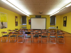04102014_chambery malraux empty