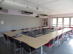 15012015_marseille EDF empty